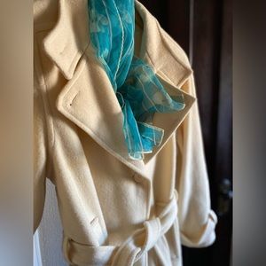 Del Costa vintage women’s cream wool tie belt long trench coat size M